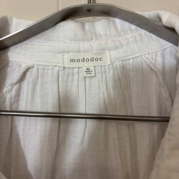 EUC -- worn once! Mododoc gauze top. Size XL. - Picture 2 of 3
